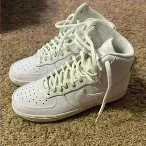 Nike  AIR FORCE 1 HIGH PREMIUM Women’s Size 8